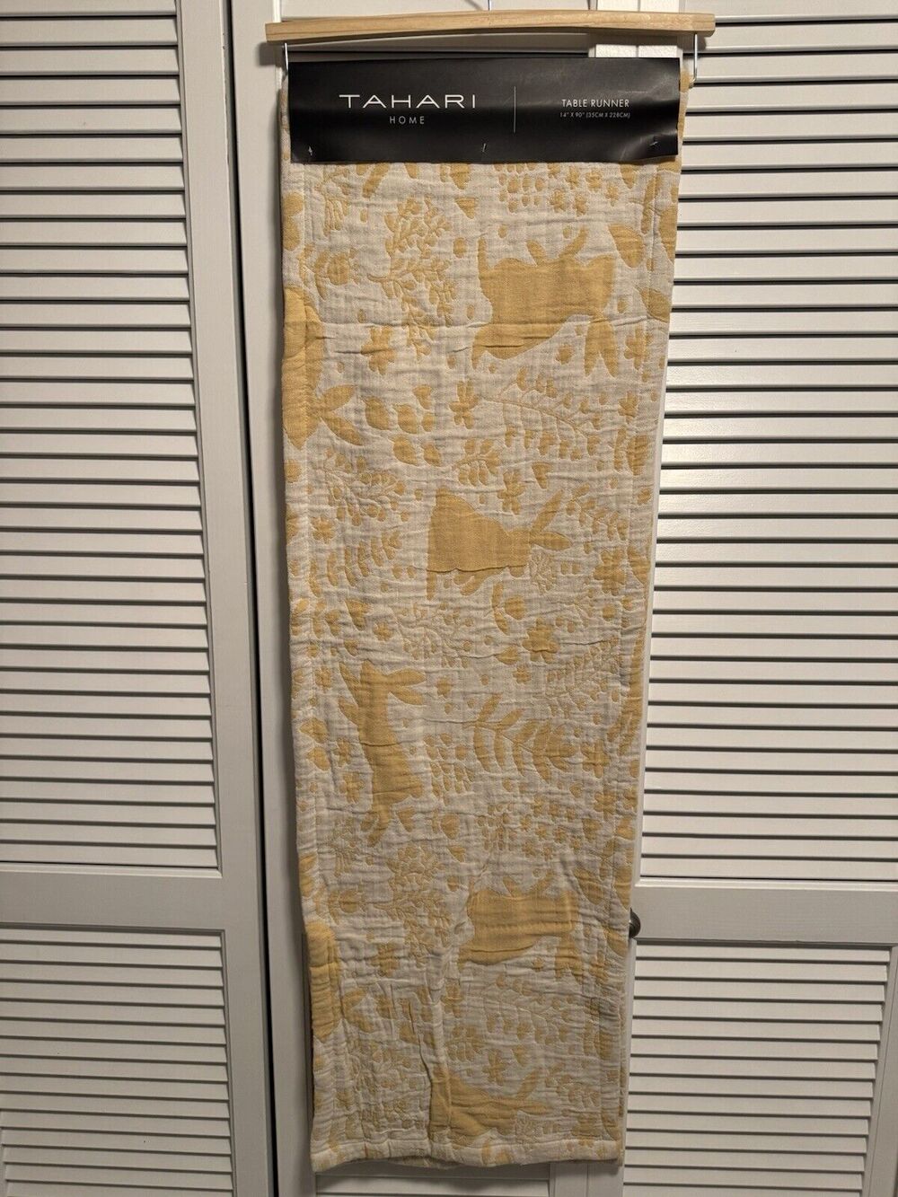 TAHARI Home Easter Spring Bunnies Table Runner Yellow 14” X 90” NIP